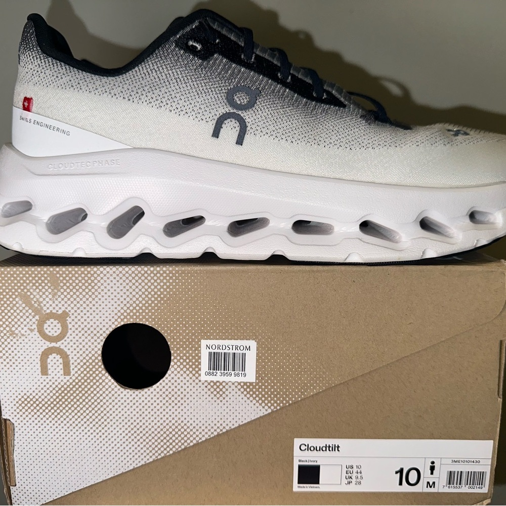 Men On Cloudtilt Shoes, Size 10, White / Ivory